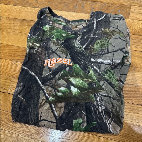 HAZEL BOUTIQUE CAMO TSHIRT - Picture 1 of 1